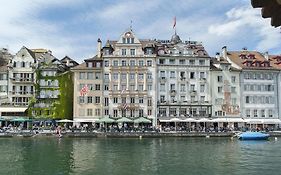Hotel Pickwick And Pub 